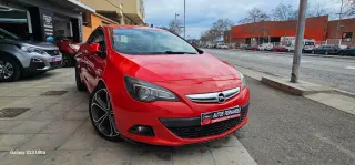 Opel Astra 2012