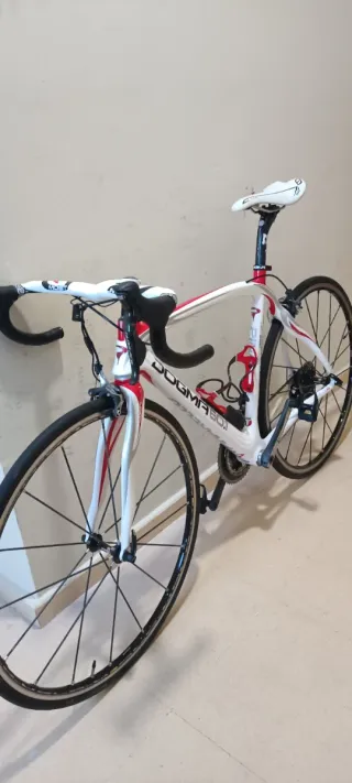 Bicicleta Pinarello Dogma Carbono