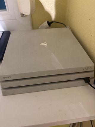 PS4 PRO
