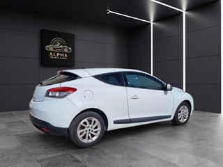 RENAULT Mégane Dynamique 1.6 16v 110