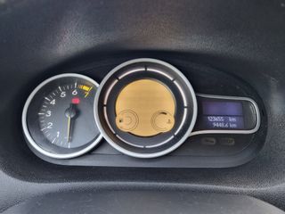 RENAULT Mégane Dynamique 1.6 16v 110