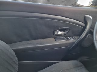 RENAULT Mégane Dynamique 1.6 16v 110