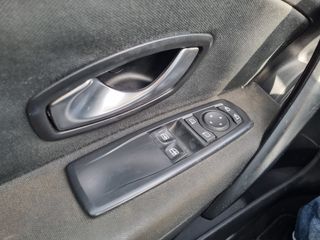 RENAULT Mégane Dynamique 1.6 16v 110