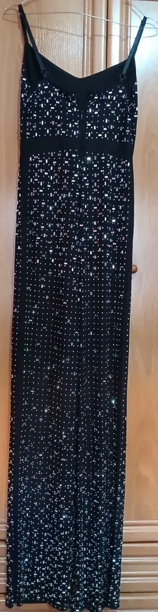 Vestido de fiesta verde y plateado