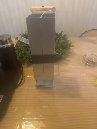 Cafetera Nespresso DeLonghi