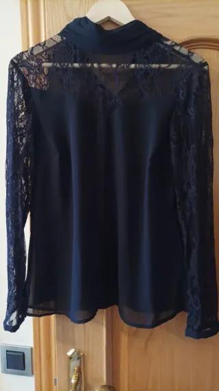 Blusa de encaje negra mujer