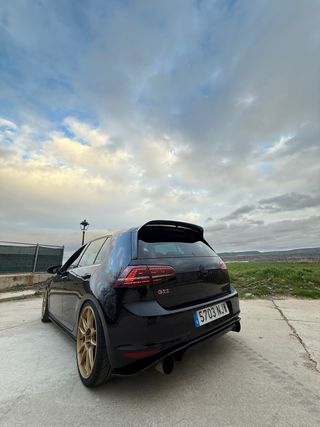 Volkswagen Golf Gti Club Sport