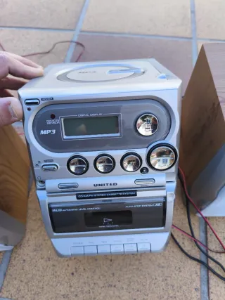 Mini cadena United MP3 CD Cassette