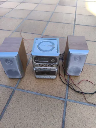 Mini cadena United MP3 CD Cassette