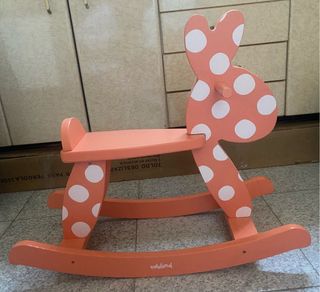 Caballito balancín infantil de madera