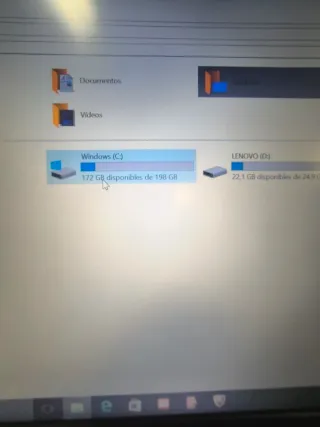 Portátil Lenovo Plata y Negro