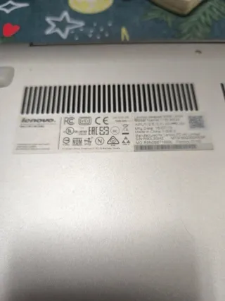 Portátil Lenovo Plata y Negro