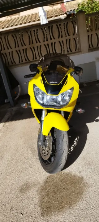 Honda CBR 929 RR Fireblade