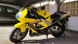 Honda CBR 929 RR Fireblade