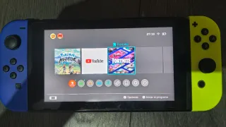 Nintendo Switch Azul y Amarillo