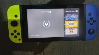 Nintendo Switch Azul y Amarillo