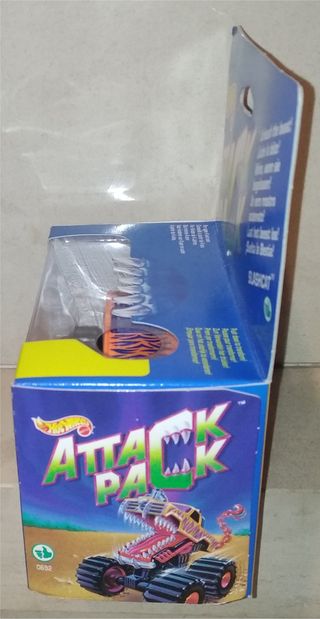 Hot Wheels - Attack Pack - Slashcat - 0692 - 1992