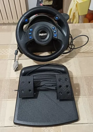 Volante y Pedales BigBen PS1/PS2