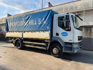 Camión DAF LF 55.280 con plataforma elevadora