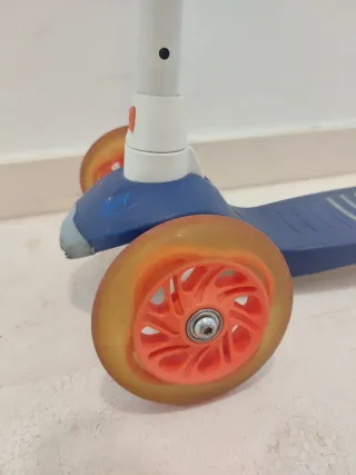 Patinete 3 ruedas con luces Decathlon Oxelo B500