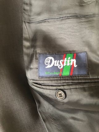 Traje de caballero azul marino