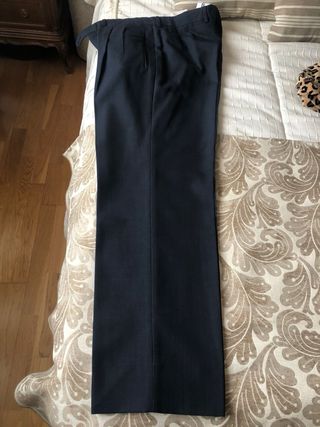 Traje de caballero azul marino