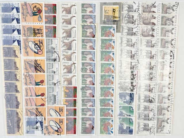 Colección de sellos de Suecia. 1500 sellos aprox.