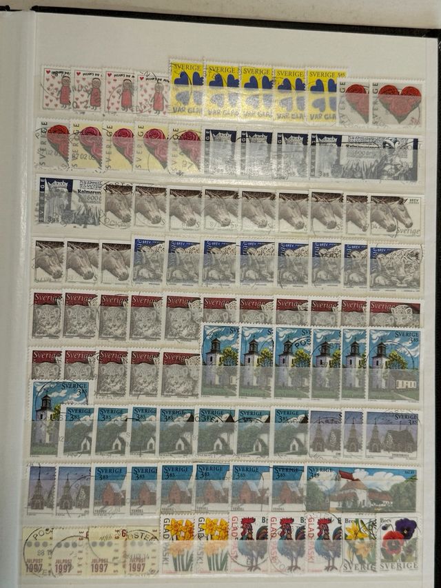 Colección de sellos de Suecia. 1500 sellos aprox.