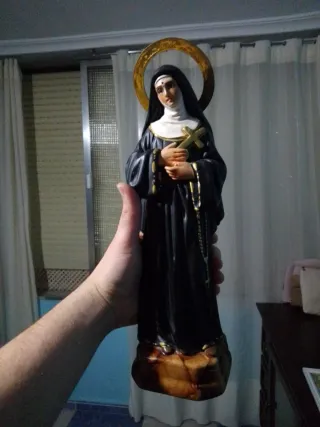 Figura Santa Rita con Cruz y Aureola