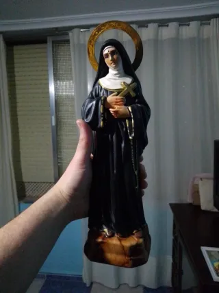 Figura Santa Rita con Cruz y Aureola