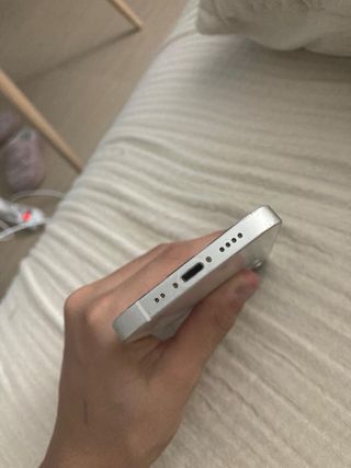 iphone 12 mini en buen estado 76%