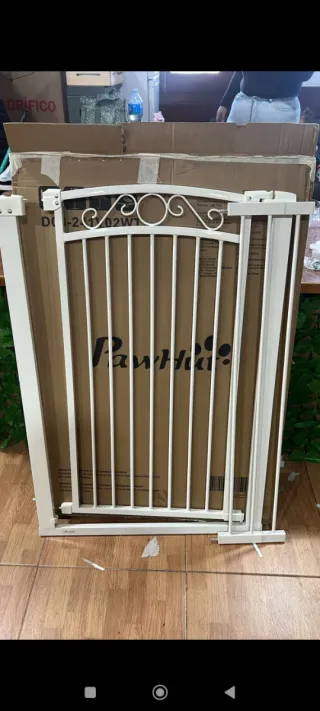 Puerta para Perros Ajustable 76-104 cm