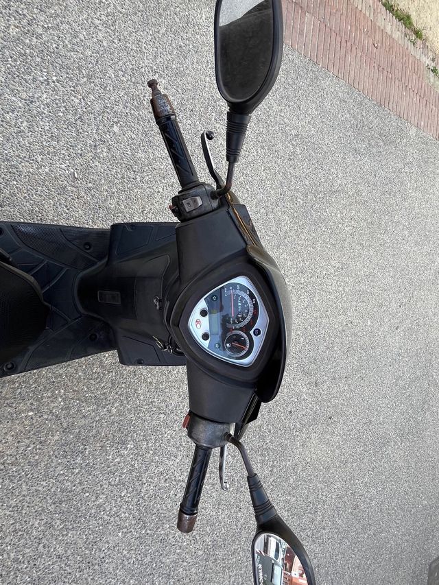 Kymco AgilityCity 125cc 2016 Negra