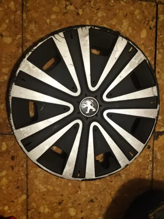 Tapacubos Original Peugeot Partner