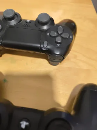 2 Mandos PS4 para piezas/recambio