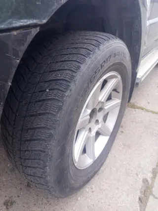 Llantas Toyota Land Cruiser 4x4