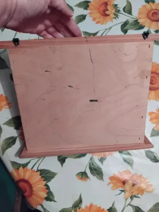 Armadietto in legno da appendere