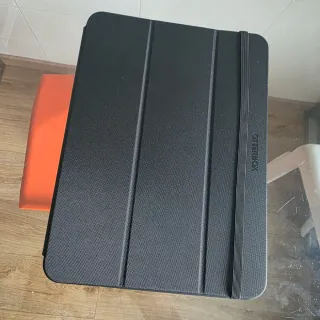 Funda Otterbox React Folio iPad Pro 11 M4 y M5