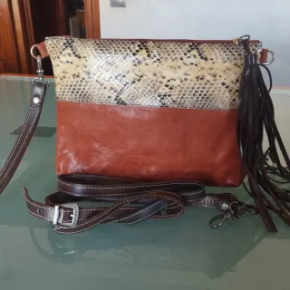 Bolso de piel estampado serpiente