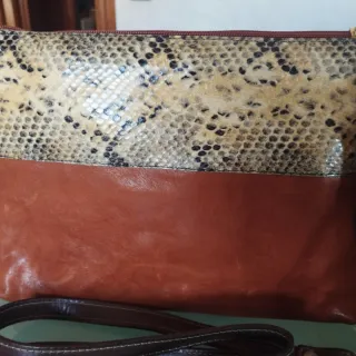 Bolso de piel estampado serpiente