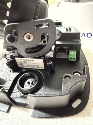 Cámara Domo Avigilon 8MP Interior