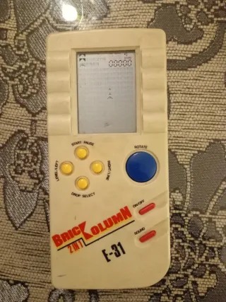 Consola Portátil Brickolumn E-31 2 en 1