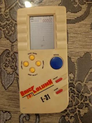 Consola Portátil Brickolumn E-31 2 en 1