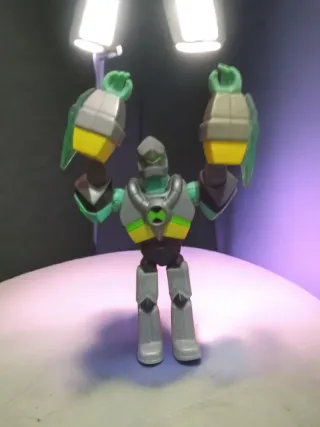 Figura de juguete robot