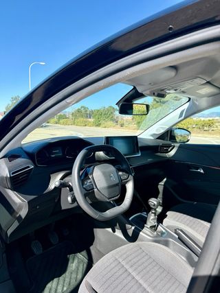 Peugeot 208 PureTech 100CV