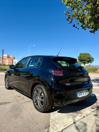 Peugeot 208 PureTech 100CV