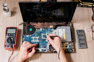 Reparación de Móviles, Consolas y PC / Portátiles