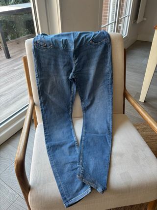 Varios modelos de pantalón premamá talla 38