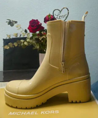 Botas de agua Michael Kors beige