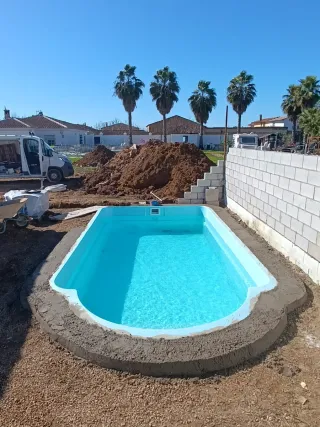 Piscinas de Poliéster Nuevas